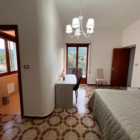 Atomos Bed & Breakfast