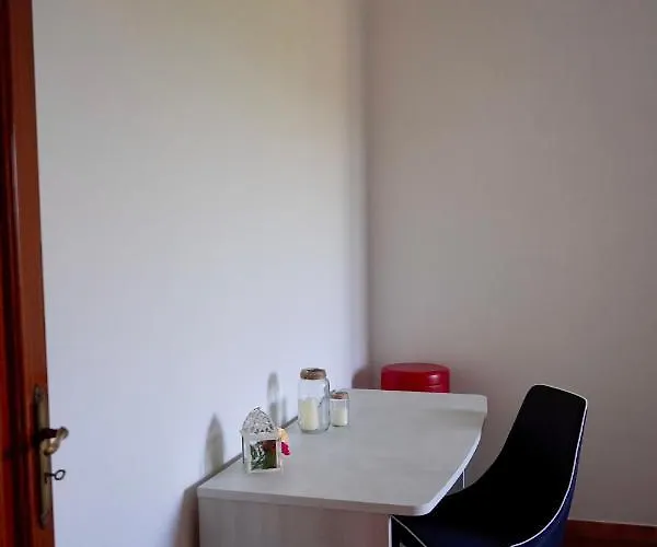 Atomos ベッド・アンド・ブレックファスト