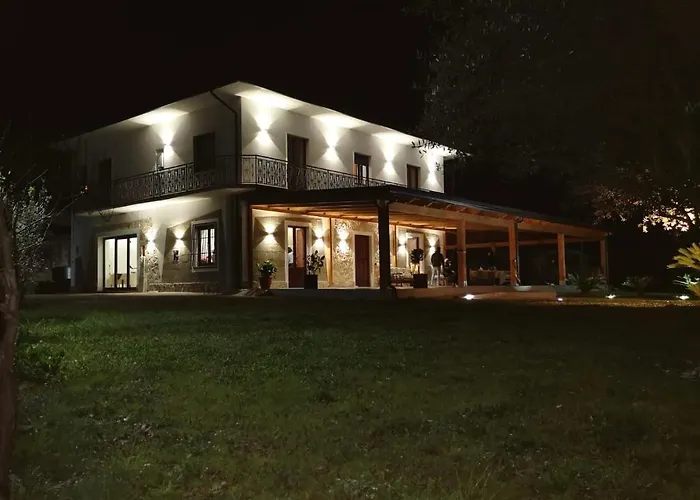 ベッド・アンド・ブレックファスト Atomos